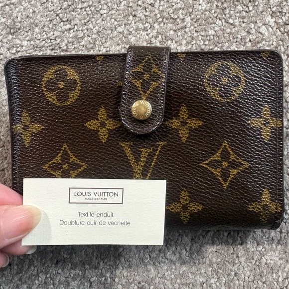 SOLD - Picture 2 of 15